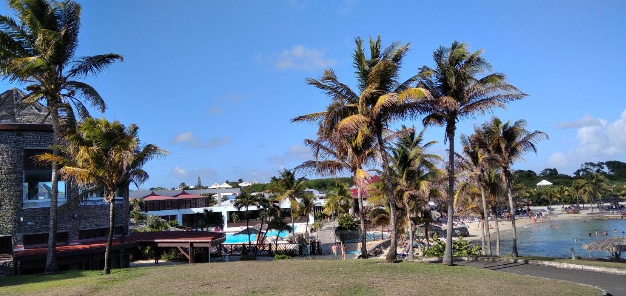 Studio Avec Grande Piscine, Plage Cannelle Caraibes Saint-Francois  Buitenkant foto